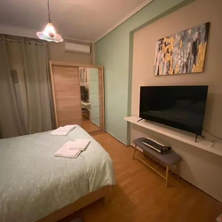 Balmoral Central Suite Larissa Exterior foto